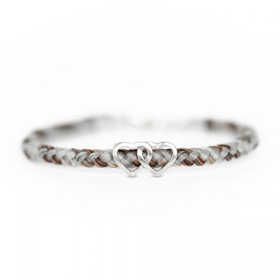 Unten im herz kann ein zirkonia eingefasst werden. pro stein ber